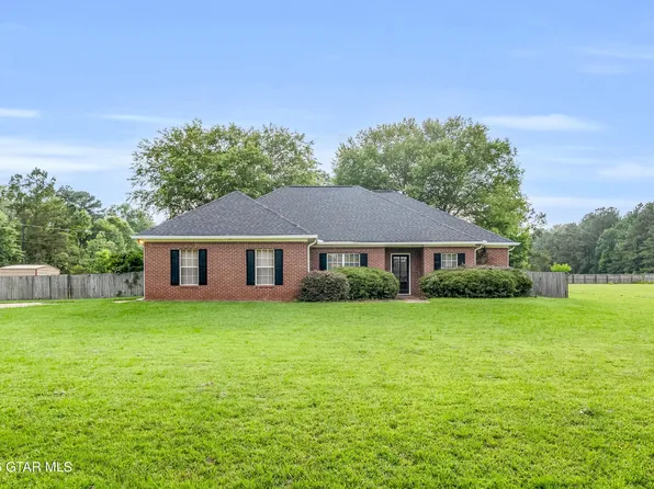 103 Cow Creek Rd, Starkville, MS 39759