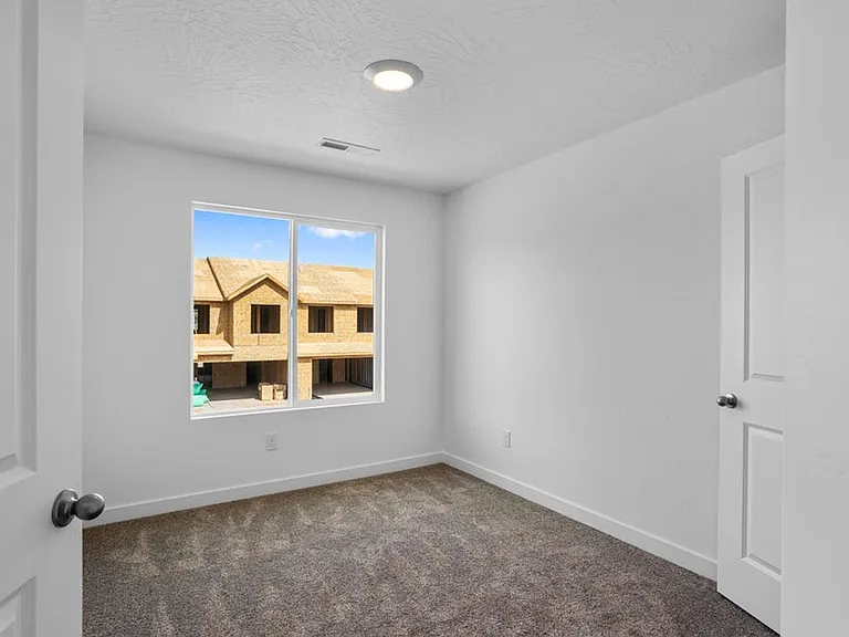 2775 E Rushpink Ln — Photo 26