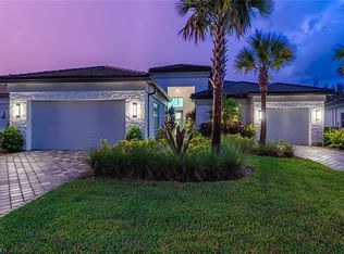 12049 Azalea Way, Naples, FL 34120