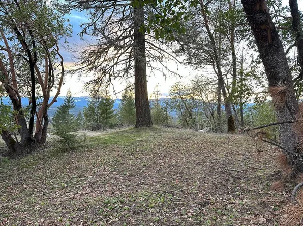 6141 Highland Ave, Grants Pass, OR 97526