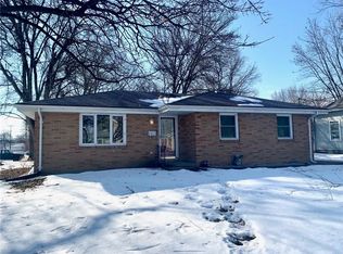 2245 Lyon St, Des Moines, IA 50317