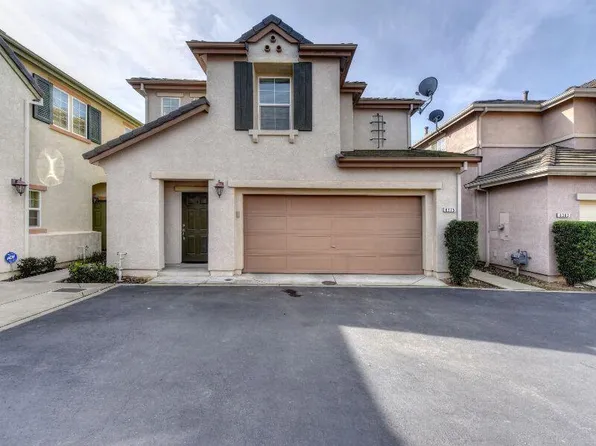 8375 Oliva Rd, Roseville, CA 95678