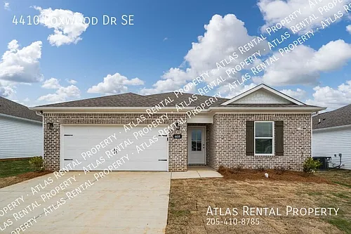 4410 Foxwood Dr Photo 1
