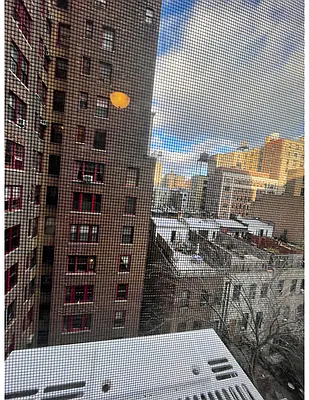 Rented by R New York | media 9