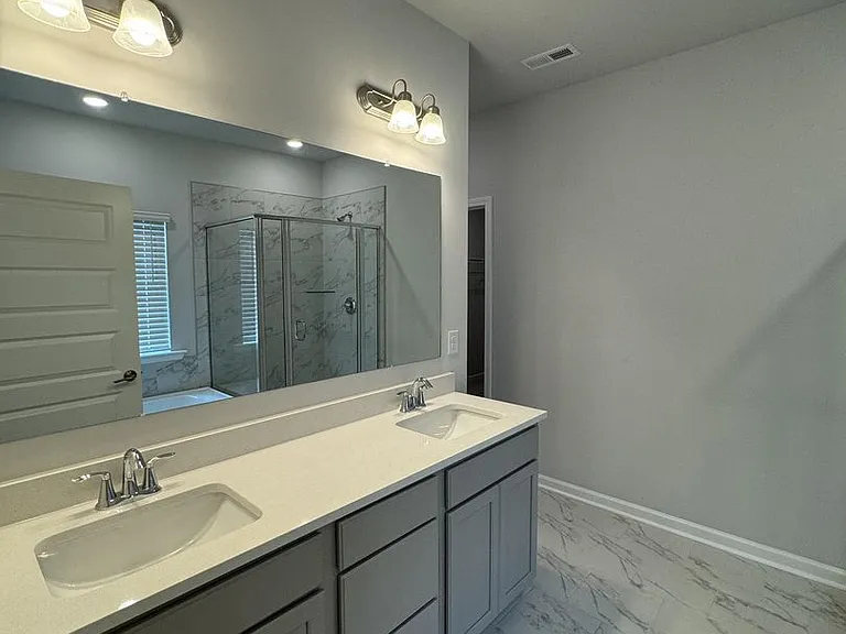 318 Cornstalk Cir — Photo 16