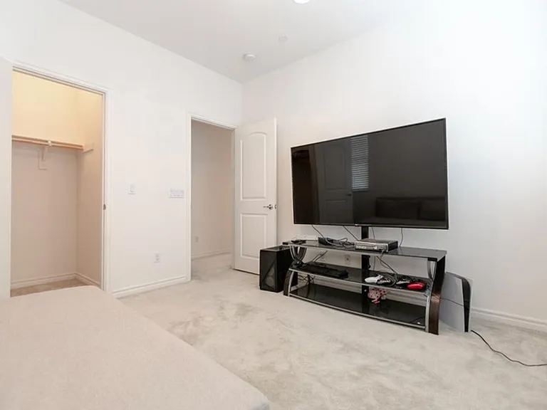 461 Paseo Del Corazon — Photo 27