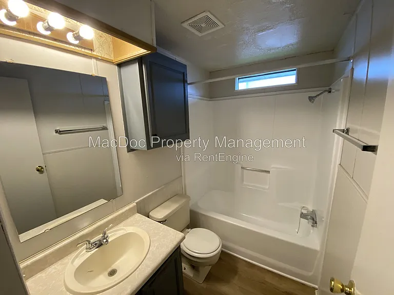 900 White St — Photo 13