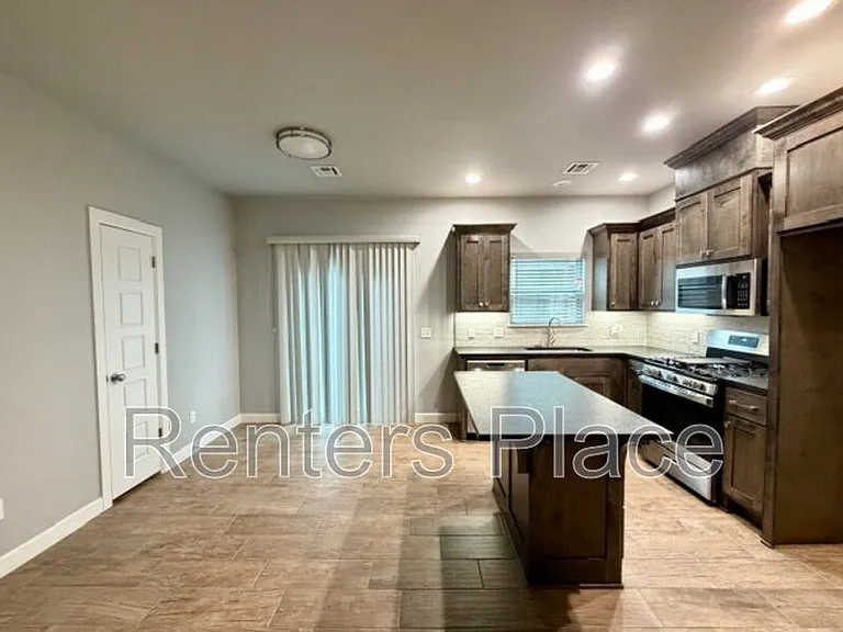 29035 E 153rd St S — Photo 4
