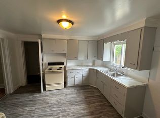 911 Mills St APT 1, Kalamazoo, MI 49001