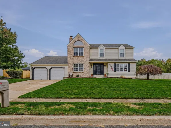 20 Stearrett Dr, Newark, DE 19702