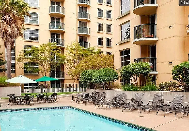 1800 Washington St #211 — Photo 10