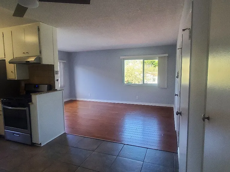 2244 Addison Way #4 — Photo 3