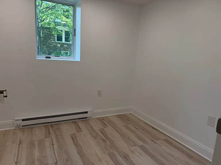 72 Blooming Grove Tpke — Photo 17