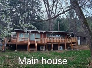 206 Lower Wolf Creek Rd, Wolf Creek, OR 97497