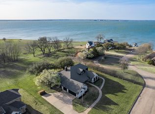 111 Luther Ln, Heath, TX 75032