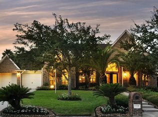 13319 Castlecombe Dr, Houston, TX 77044