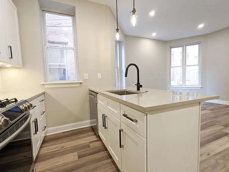 4250 Parkside Ave #1B — Photo 8