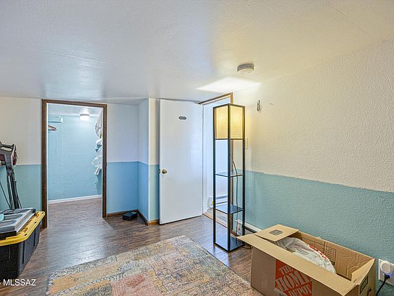 4th image of 419 Elgin Rd