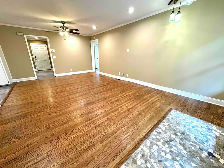 5011 Suter Dr — Photo 40