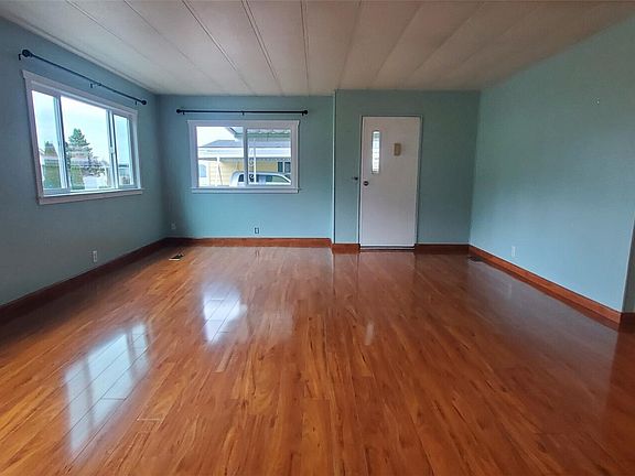 3rd image of 4805 Cushman Road NE #37