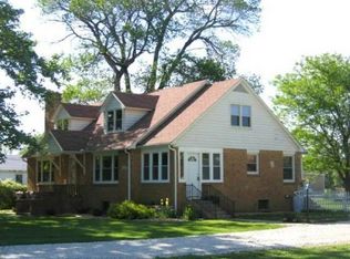 109 W Bridge St, Perry, KS 66073