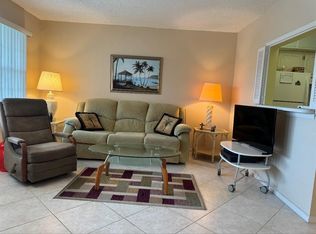 342 Oakridge S, Deerfield Beach, FL 33442