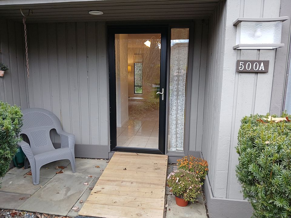 1st image of 500 Heritage Village #A