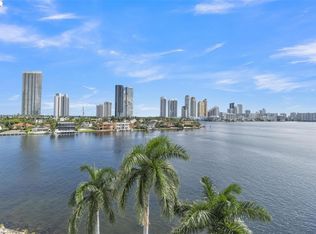 19101 NE 36th Ct APT 701, Aventura, FL 33180