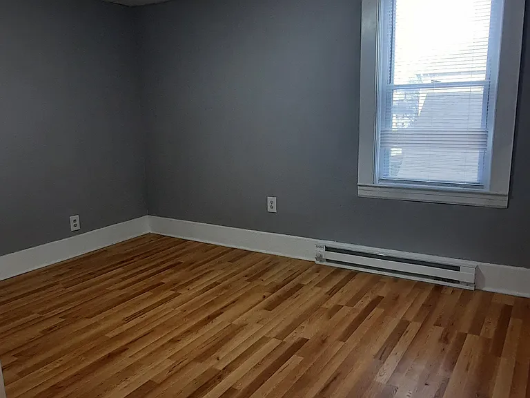 76 Perry Ave #3 — Photo 5