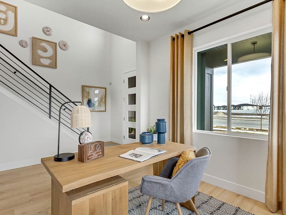 Views at Lakeshore Stonehaven