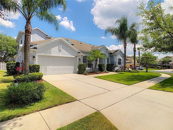 3rd image of 9861 Mountain Lake Dr