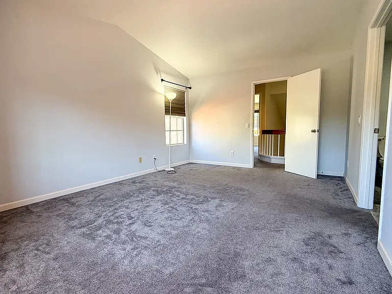 10916 Creekbridge Pl — Photo 11
