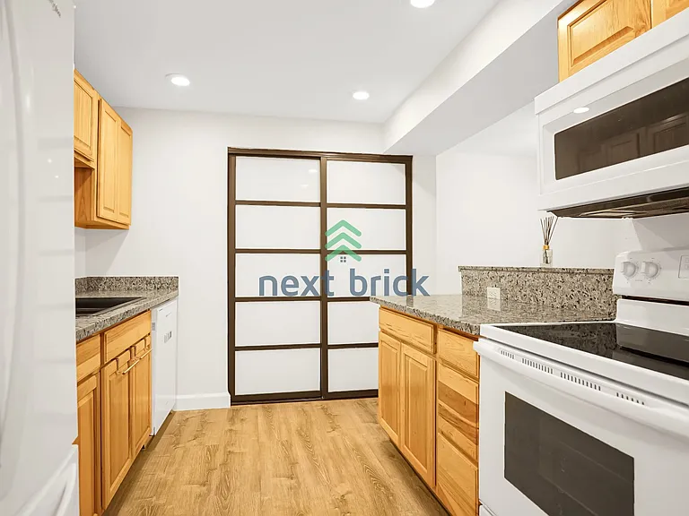 9474 Redmond Woodinville Rd NE #A107W — Photo 5