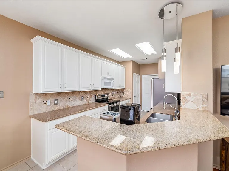 203 W Stedhill Loop — Photo 14