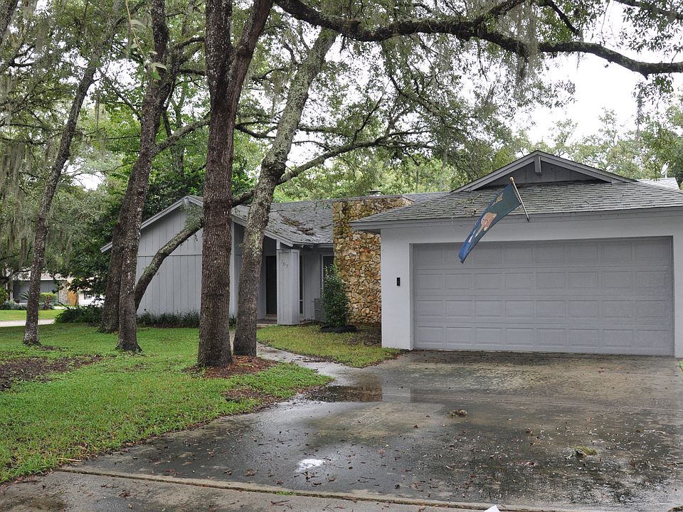 1st image of 207 Jonesbury Ct