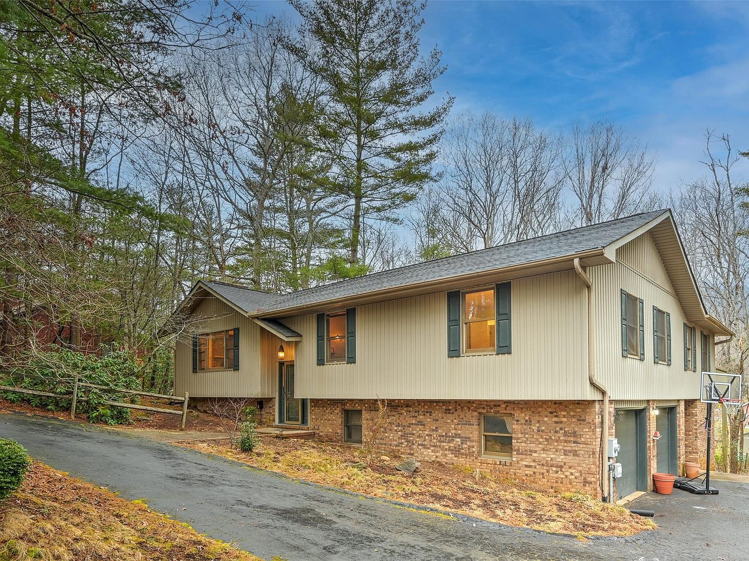 209 Riva Ridge Dr, Fairview, NC 28730 Zillow