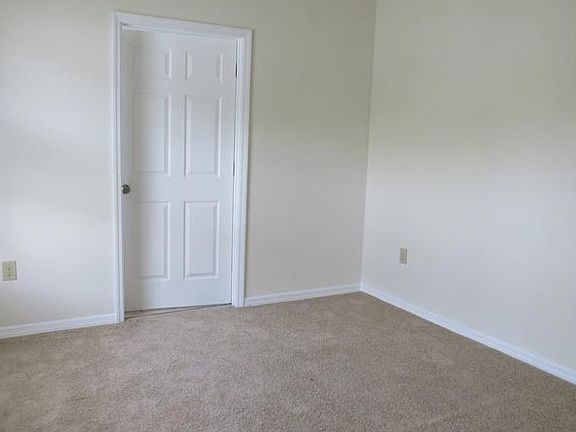 4th image of 4785 30th Ave