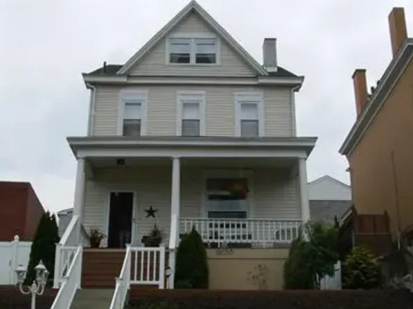 2035 Westmont Ave, Pittsburgh, PA 15210