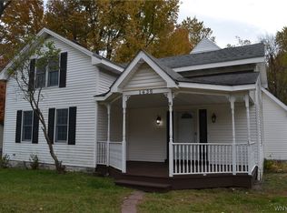 1435 Hopkins Rd, Williamsville, NY 14221