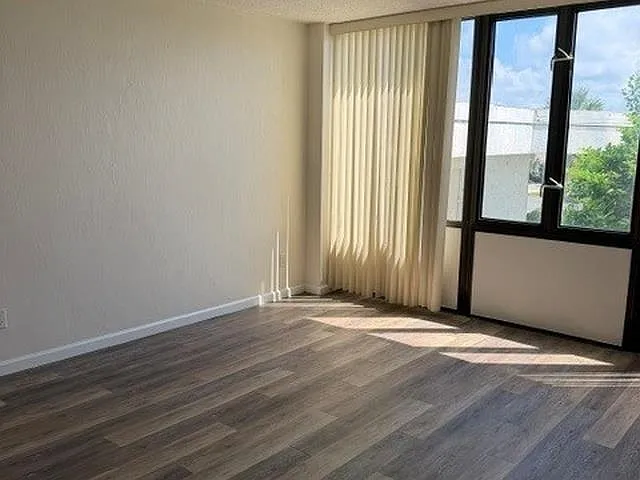 3580 S Ocean Shore Blvd #101 — Photo 16