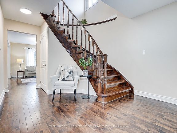 5th image of 88 Spragg Cir