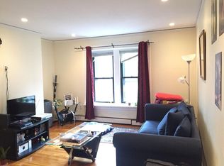 188 Marlborough St #12B, Boston, MA 02116