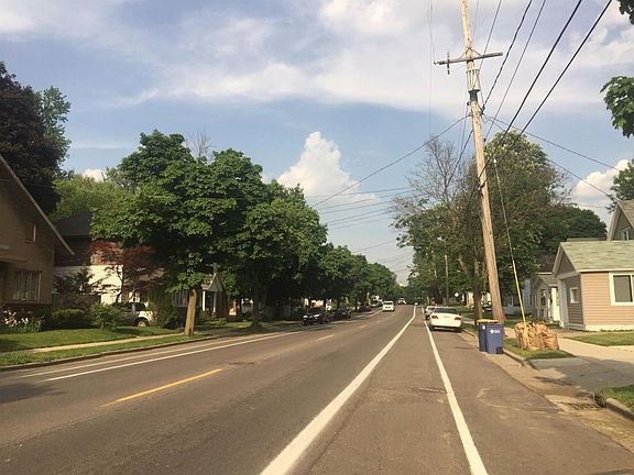5th image of 1800 Wilbert Ave NE