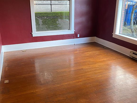 4th image of 602 Melrose Ave E #462