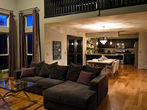 Open, airy floor plan