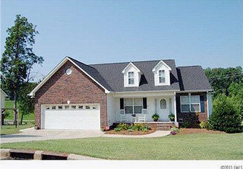 1st image of 407 Heather Glen Ln