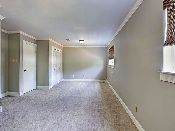 5th image of 10242 Briar Forest Dr #23