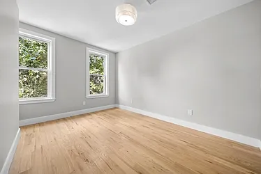 27 Monaco Place, #1