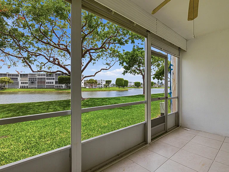 1025 Newcastle Dr #1025-B — Photo 23