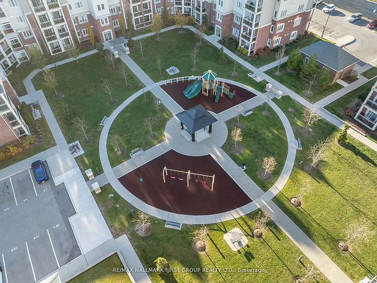 84 Aspen Springs Dr #201 — Photo 41